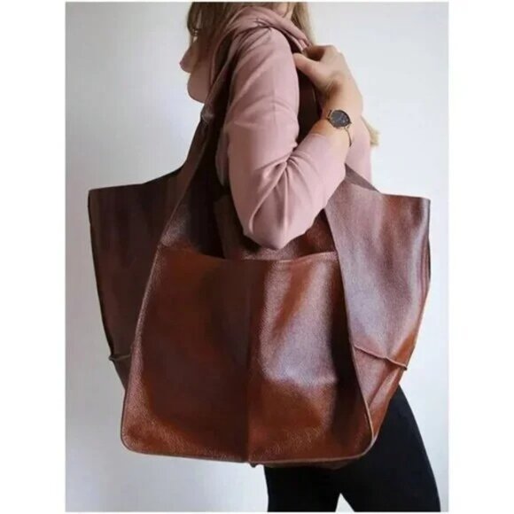 Luxe Vegan Leather Minimalist Oversized Tote Bag - Picture 1 of 9